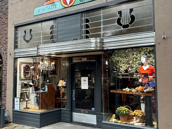 Vintage On Third
