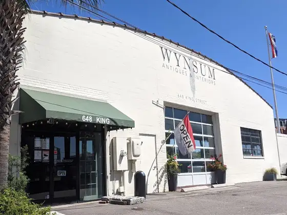 Wynsum Antiques & Interiors