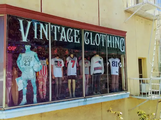 XL3 Vintage Clothing