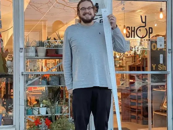 Y Shop