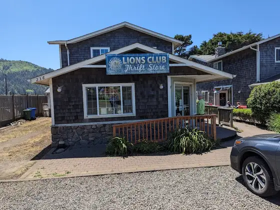 Yachats Lions Club Thrift Store