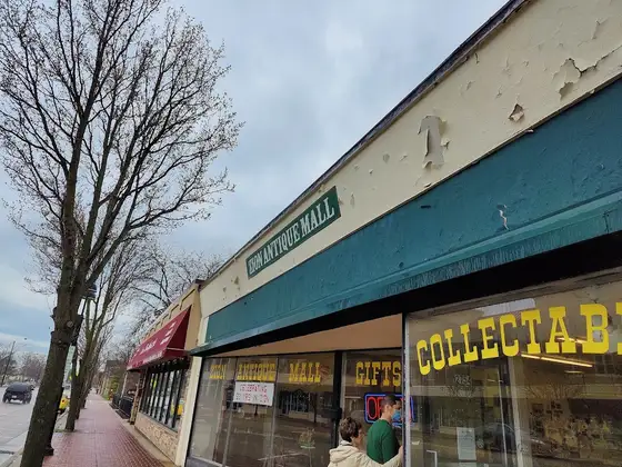 Zion Antique Mall